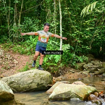 Runner Photo 8940090