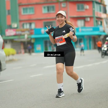 Runner Photo 8940510
