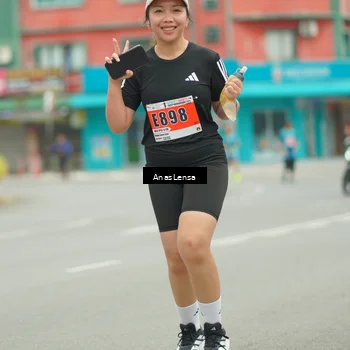 Runner Photo 8940534
