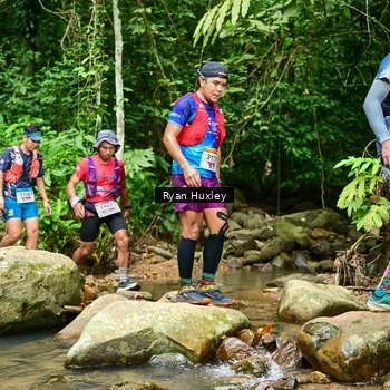 Runner Photo 8940567