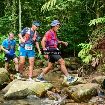 Runner Photo 8940574