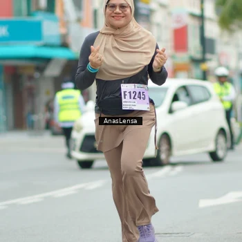 Runner Photo 8940743