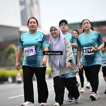 Runner Photo 8940757