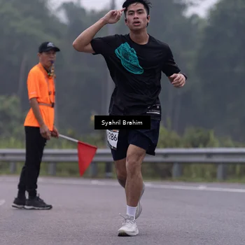 Runner Photo 8940839