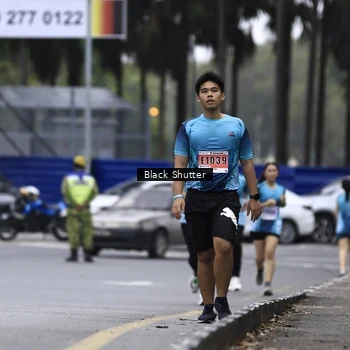 Runner Photo 8940859