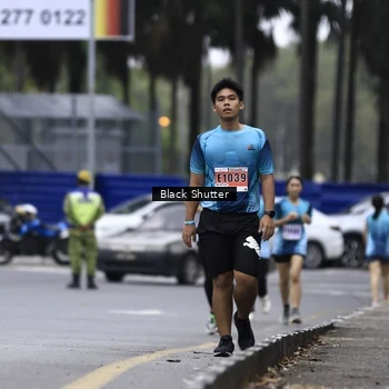 Runner Photo 8940903