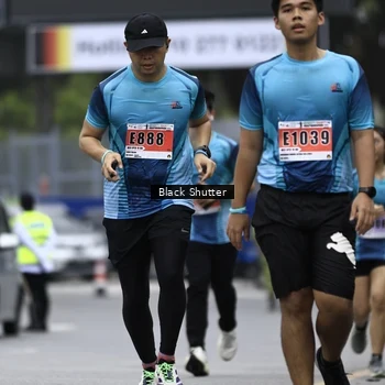 Runner Photo 8940925