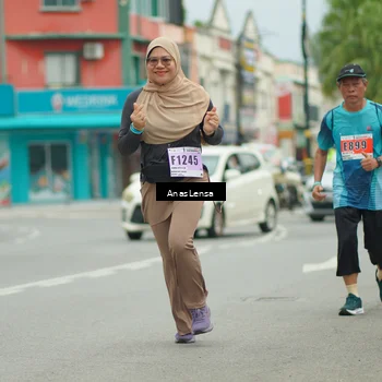Runner Photo 8940932