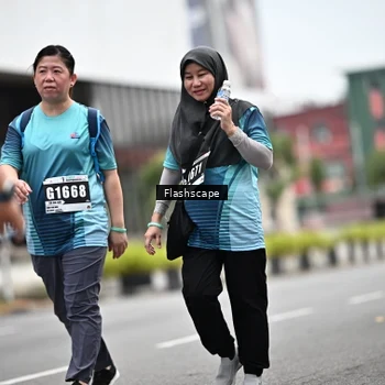 Runner Photo 8940943