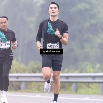Runner Photo 8940972