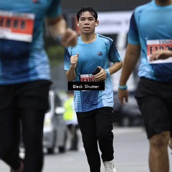 Runner Photo 8941035