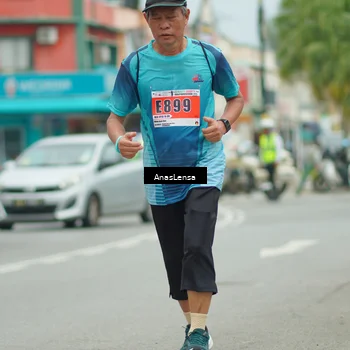 Runner Photo 8941053