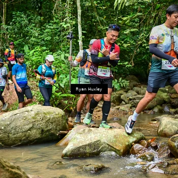 Runner Photo 8941058