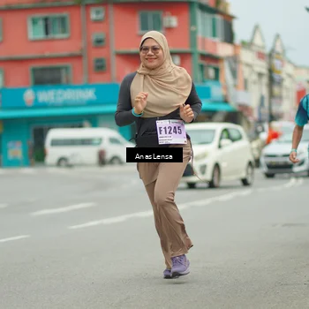 Runner Photo 8941083