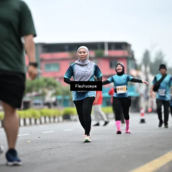 Runner Photo 8941166