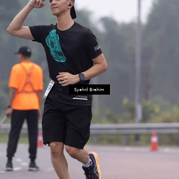 Runner Photo 8941233
