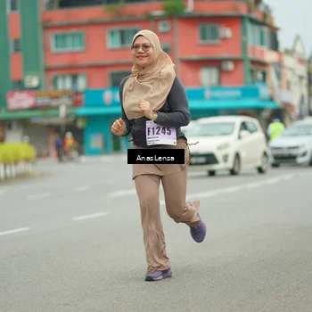 Runner Photo 8941241