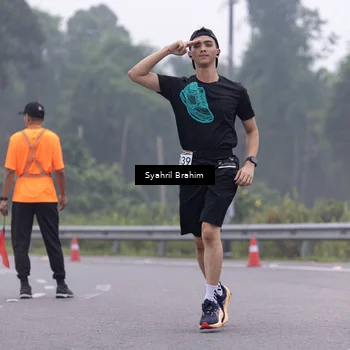 Runner Photo 8941243