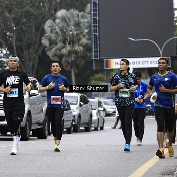 Runner Photo 8941273
