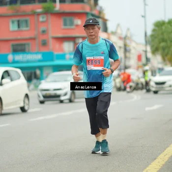 Runner Photo 8941278