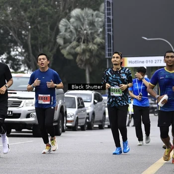 Runner Photo 8941329