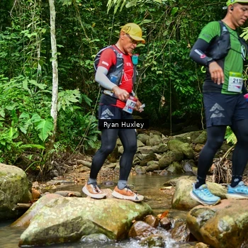 Runner Photo 8941335