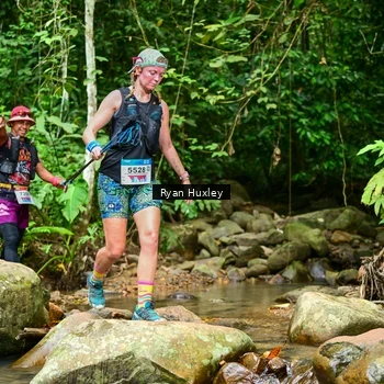 Runner Photo 8941355