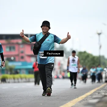 Runner Photo 8941472