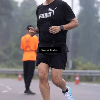 Runner Photo 8941656