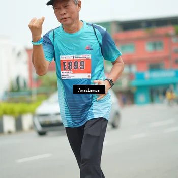 Runner Photo 8941700