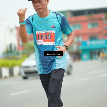 Runner Photo 8941707