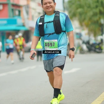 Runner Photo 8941902