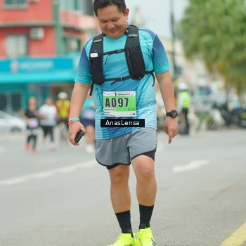 Runner Photo 8941930