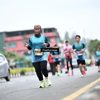 Runner Photo 8941971