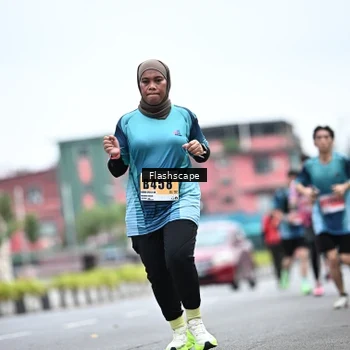 Runner Photo 8941981