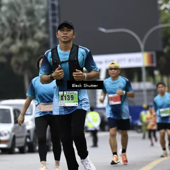 Runner Photo 8942005