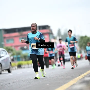 Runner Photo 8942083