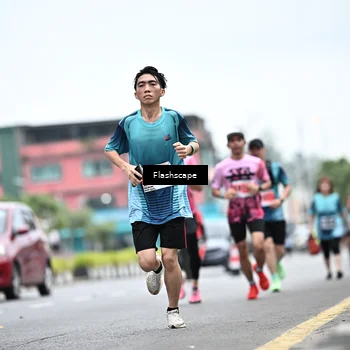 Runner Photo 8942095