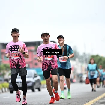 Runner Photo 8942119