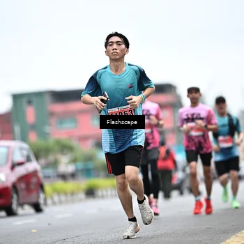 Runner Photo 8942124