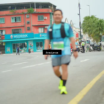 Runner Photo 8942128