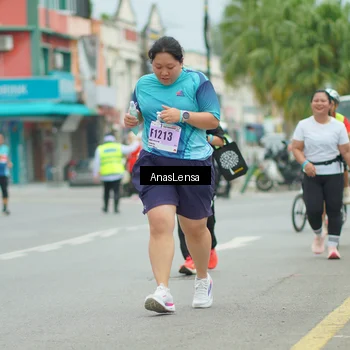 Runner Photo 8942152