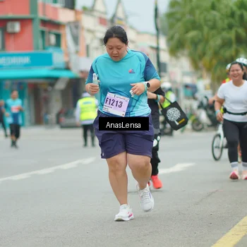 Runner Photo 8942155