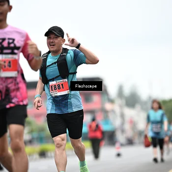 Runner Photo 8942201