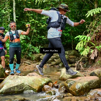 Runner Photo 8942262