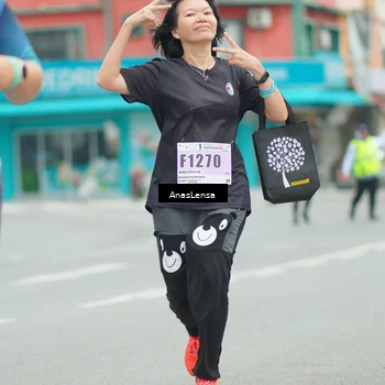 Runner Photo 8942281