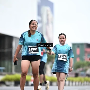Runner Photo 8942371