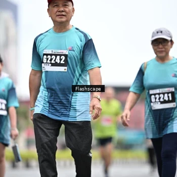 Runner Photo 8942383