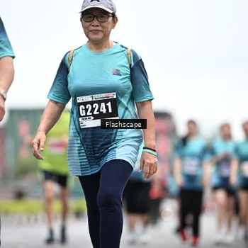 Runner Photo 8942413