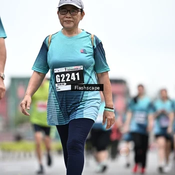Runner Photo 8942427